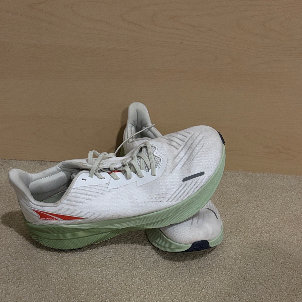Men’s Altra Fwd Experience size 9.5